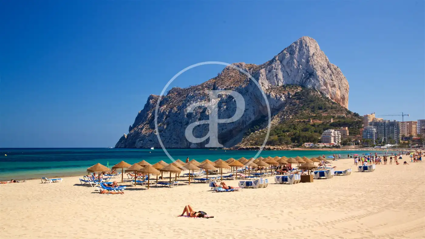 Piso en venta en Av. Rosa de los Vientos, Zona Levante - Playa Fossa