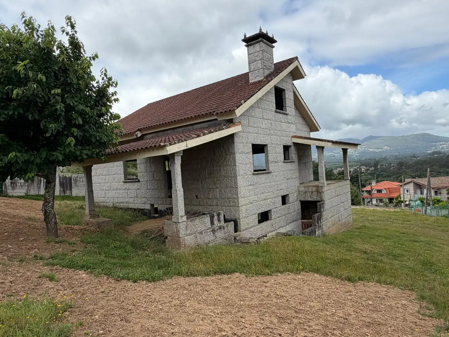 Detached house with garden for sale in Salceda de Caselas, imagen 3