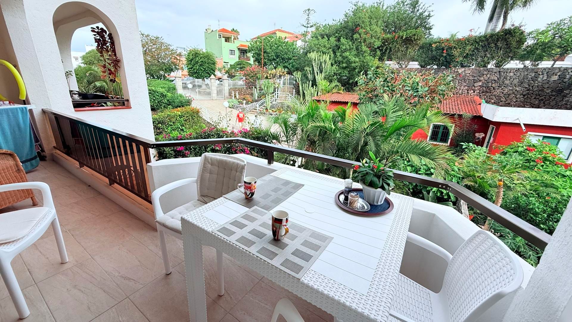 Terrassa de Apartament en venda en Puerto de la Cruz amb Calefacció, Piscina i Balcó