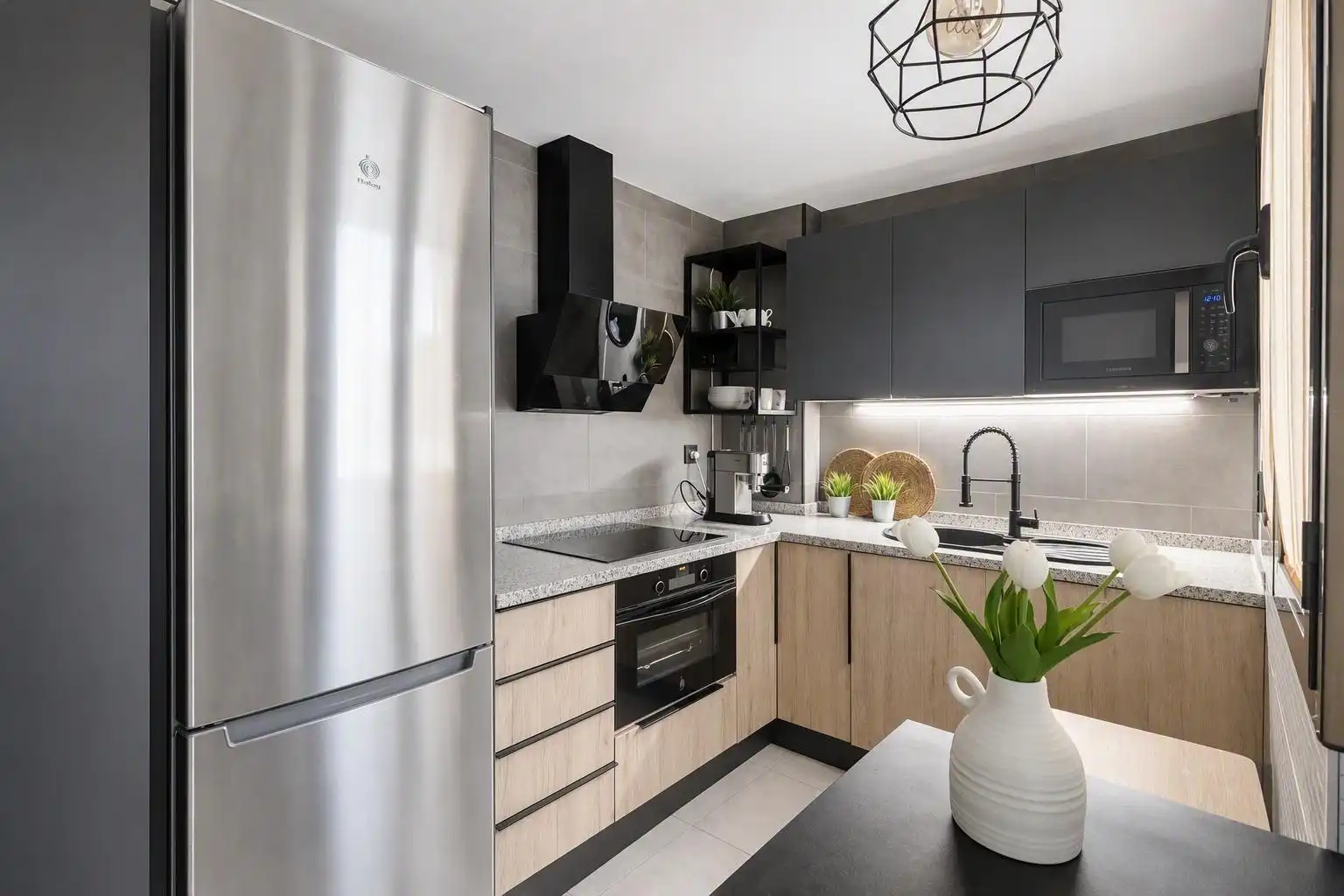 Flat with terrace for sale in La Reconquista - El Rosario, imagen 5