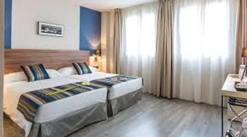 Foto 2 von Gebäude zum Verkauf in La Calzada - La Florida, Sevilla Capital