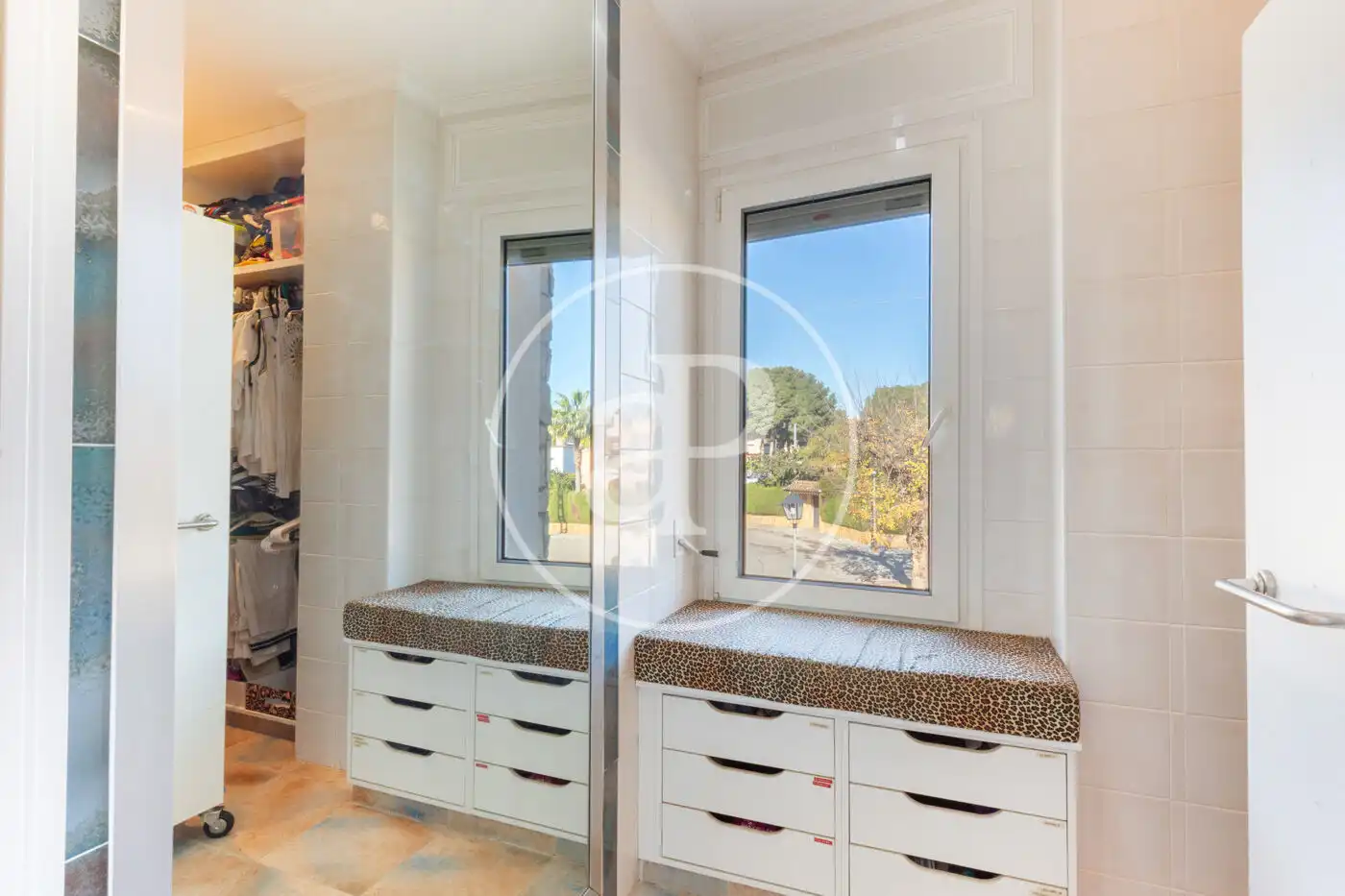 Habitación de Casa o chalet en venta en Serra con Aire acondicionado, Calefacción y Jardín privado