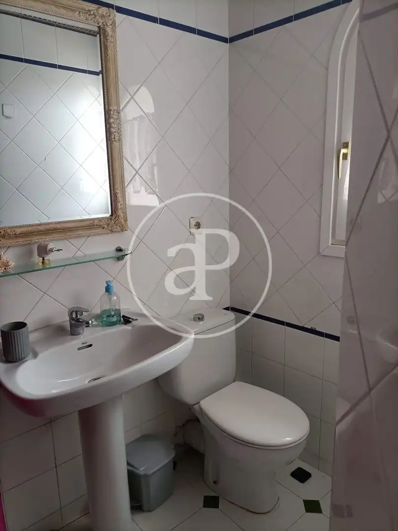 House with pool to rent in Carrer Ulisses, imagen 19