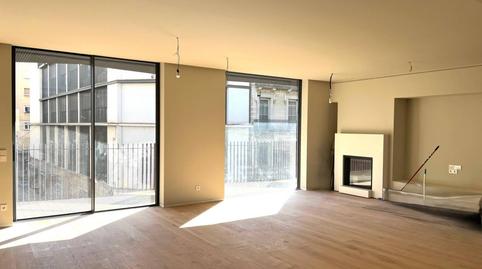 Photo 2 of Flat to rent in Calle Barcelona, Eixample Nord, Girona