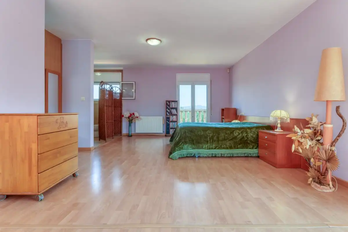 Bedroom of Houses for sale in Llers  with Air Conditioner, Heating and Private garden