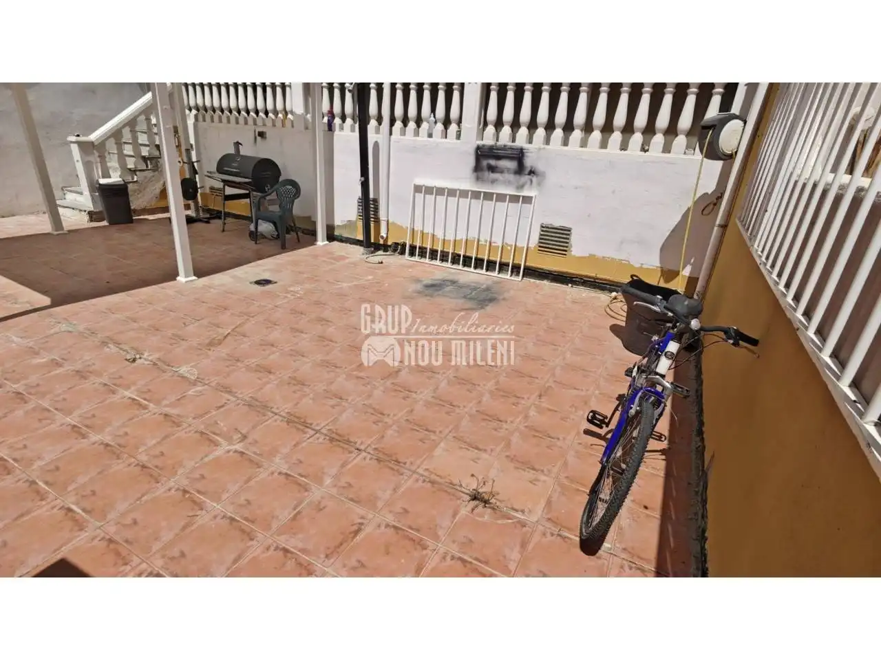 Jardín de Piso en venta en Catarroja con Aire acondicionado, Terraza y Trastero