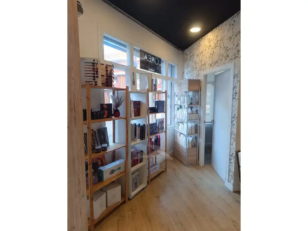 Business premises to rent in Calle Lluis Companys, imagen 17