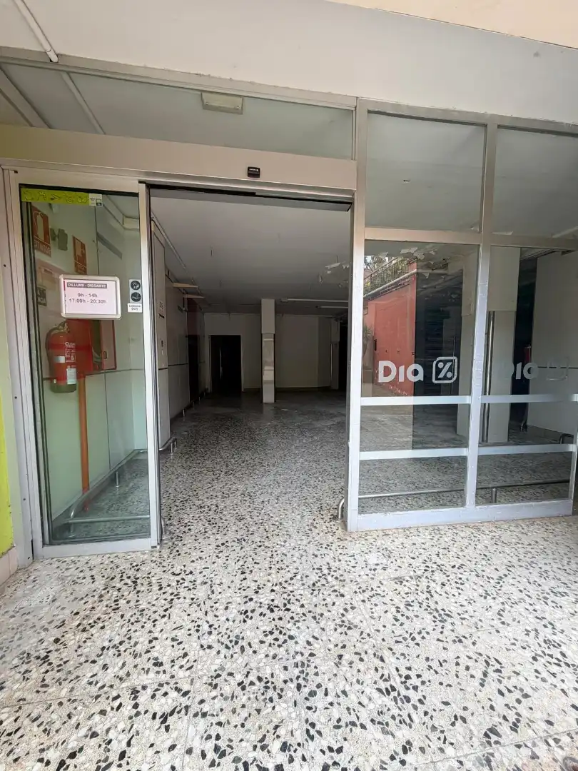 Local comercial en venta en Centre - Estació, imagen 17