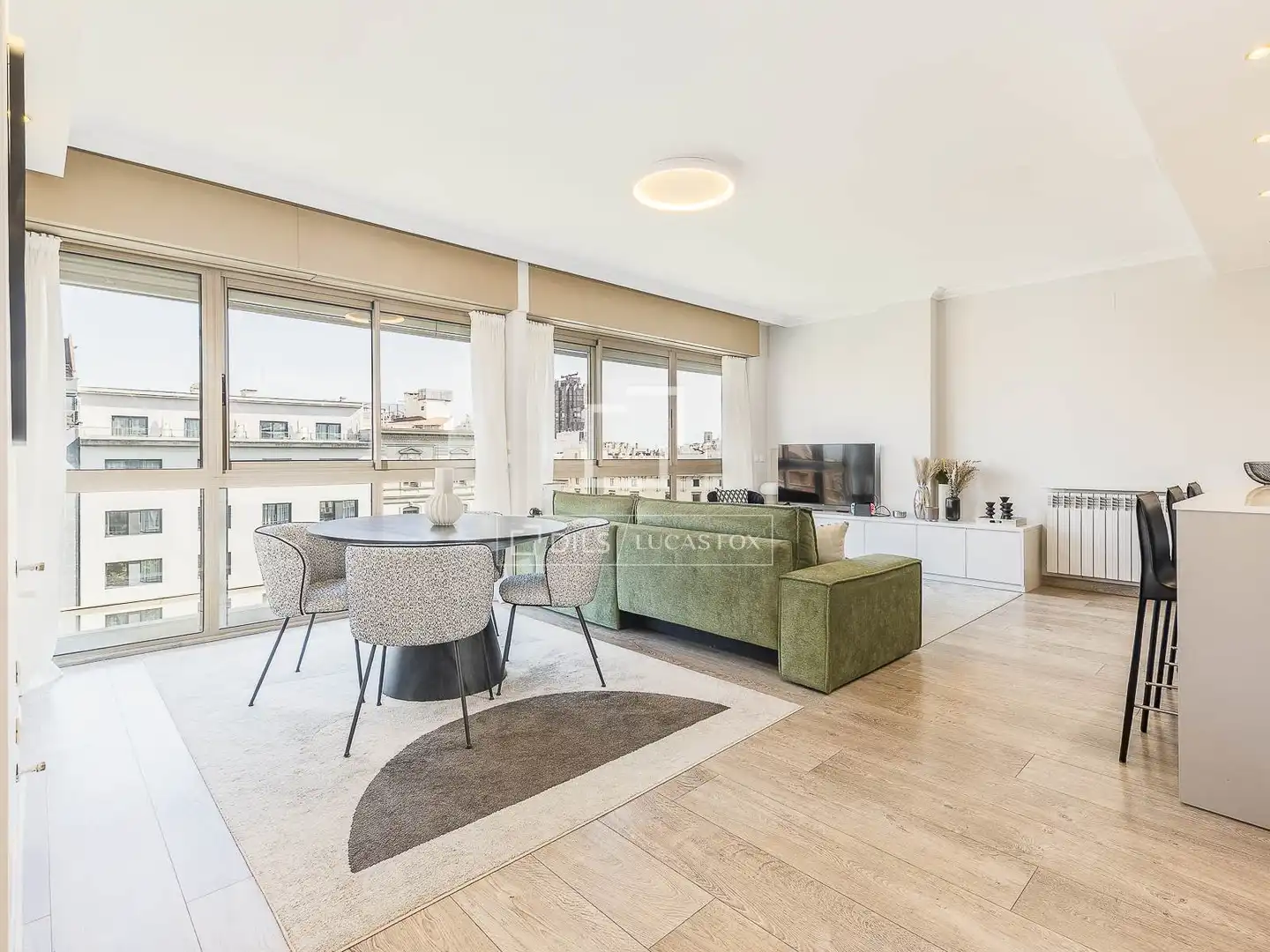 Sala de estar de Ático en venta en Barcelona con Aire acondicionado, Calefacción y Trastero