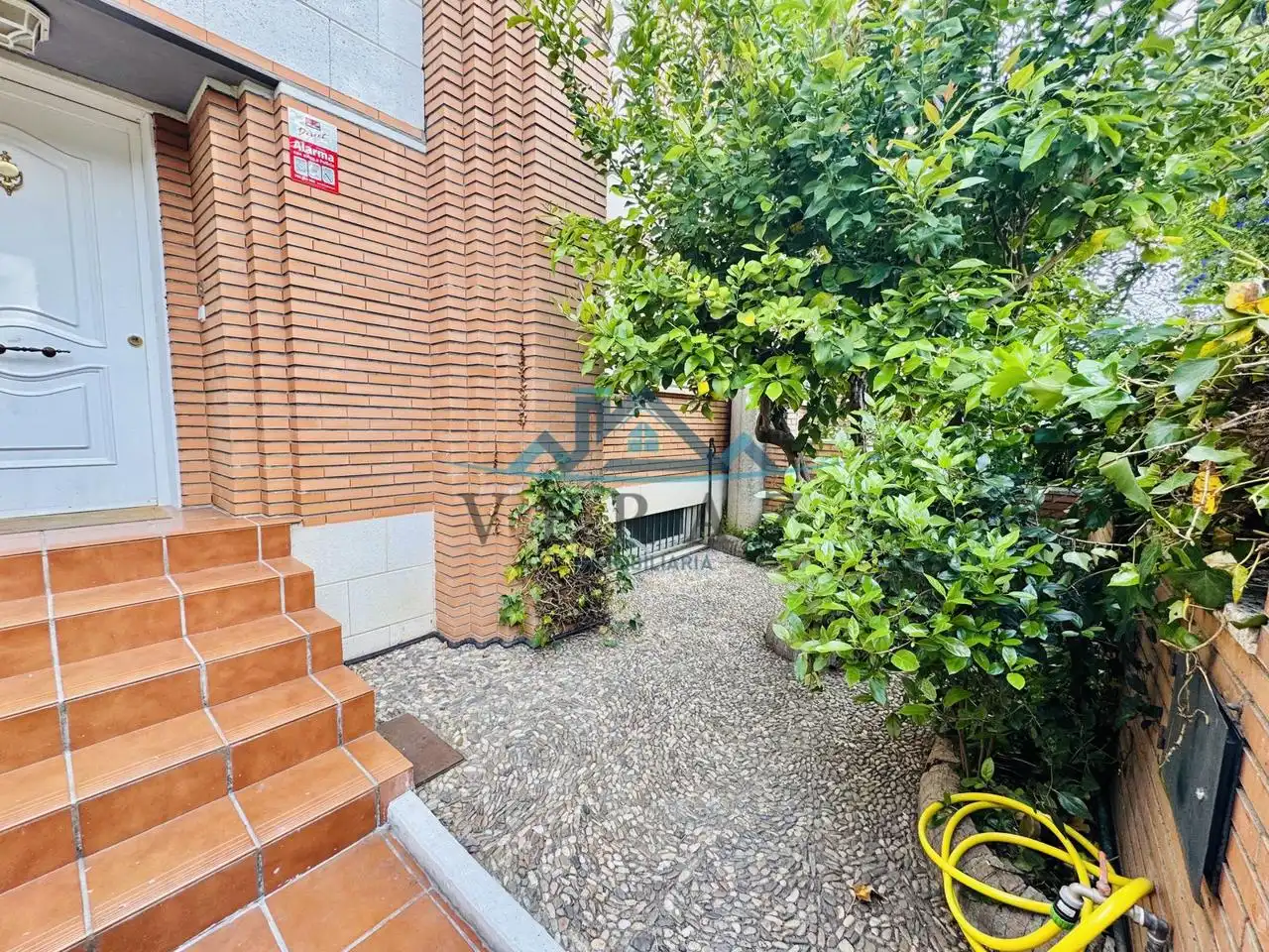 Adossat amb jardí en venda a Del Pilar, imagen 2