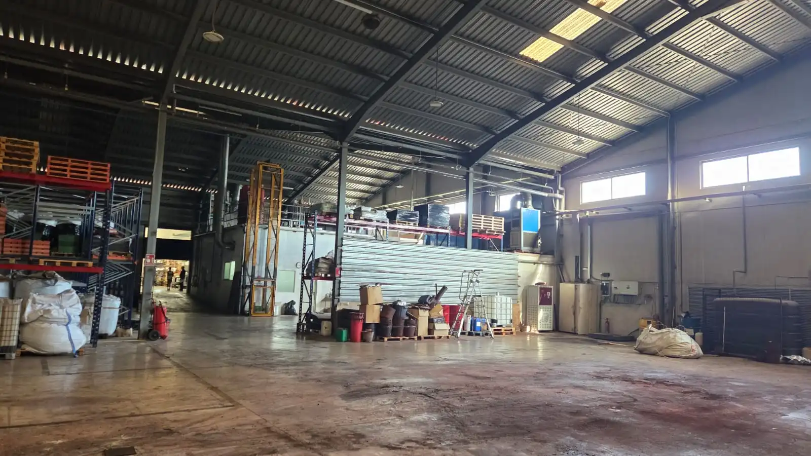 Industrial building for sale in Carretera País Vasc 12, imagen 7