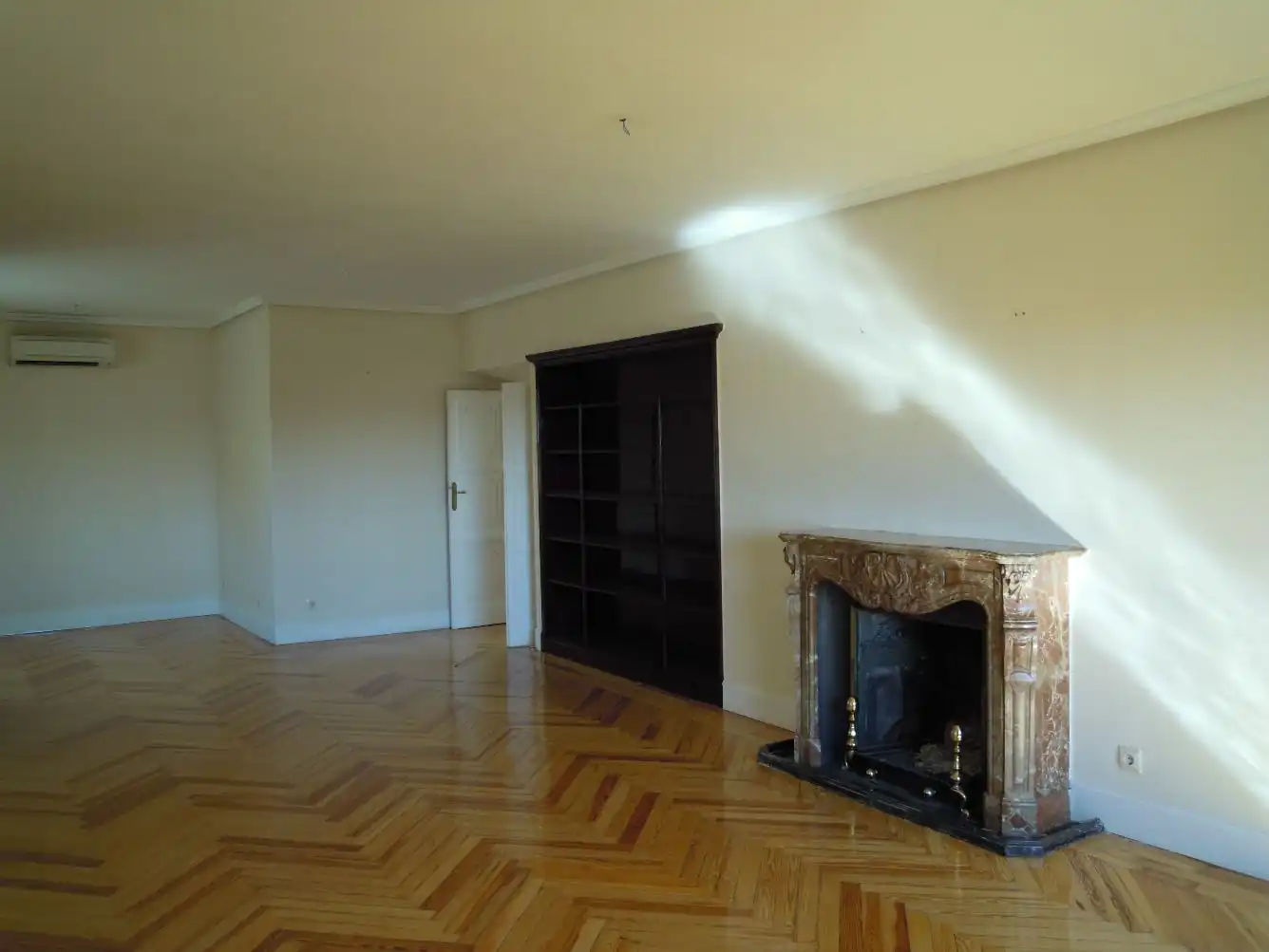 Penthouse with lift to rent in Retiro, imagen 48