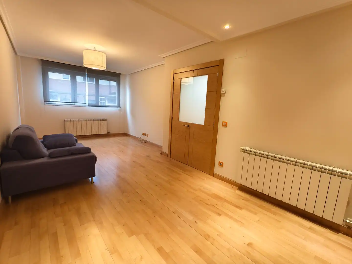 Sala de estar de Casa o chalet en venta en Valladolid con Calefacción, Jardín privado y Horno