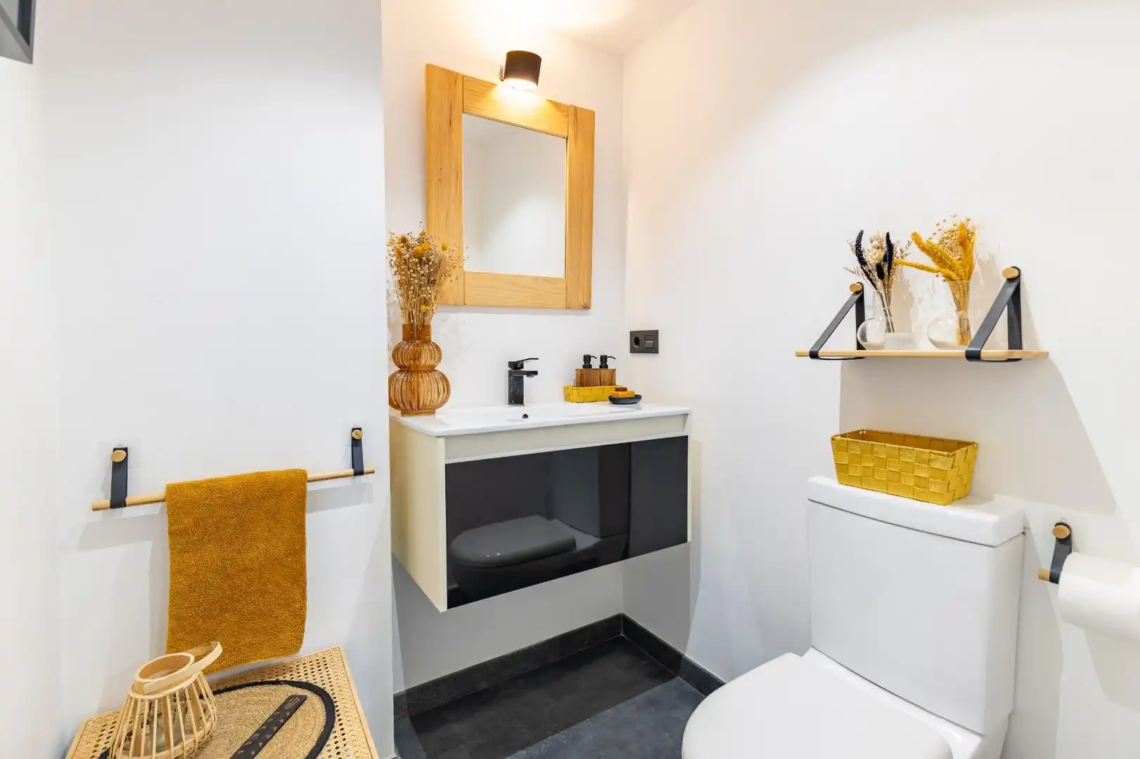 Baño de Casa adosada en venta en Benimuslem con Aire acondicionado, Calefacción y Parquet