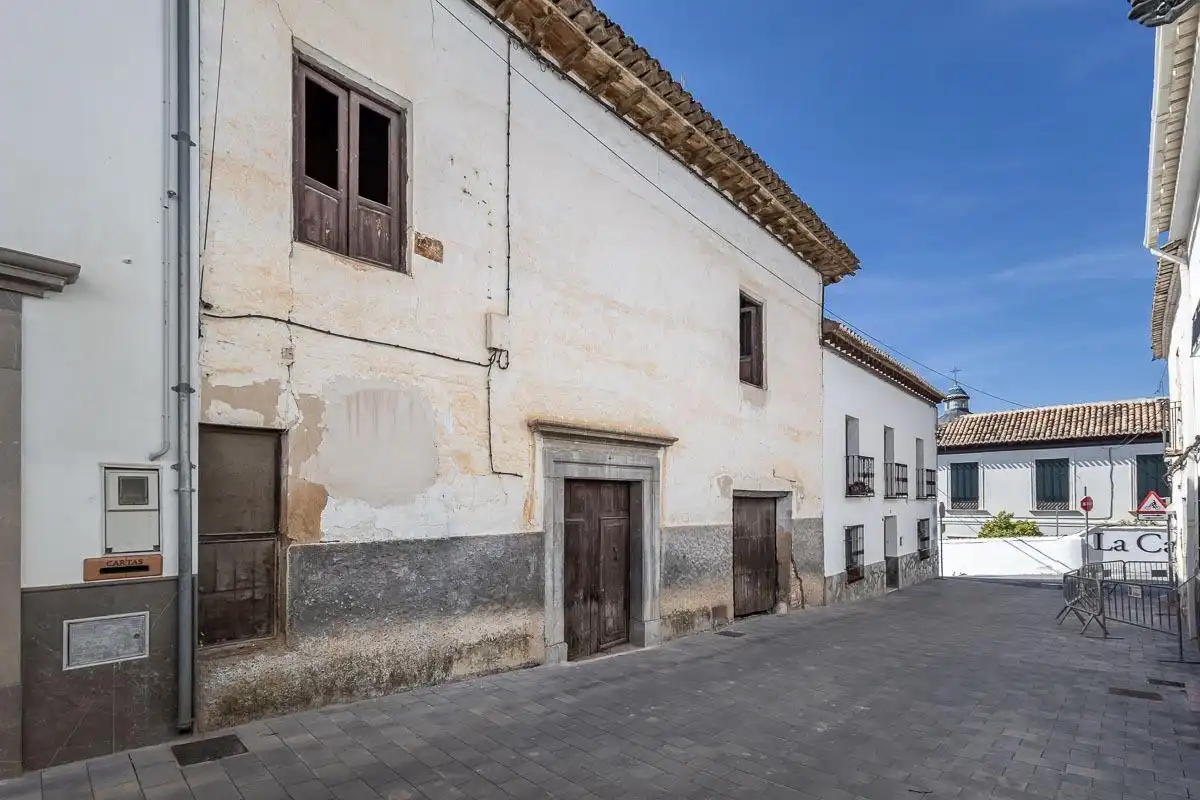 Vista exterior de Casa o xalet en venda en Gójar amb Jardí privat, Traster i Balcó