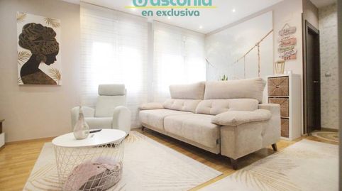 Foto 3 de Piso en venta en Andalucía Kalea, Centro - Ariz - Uribarri, Basauri