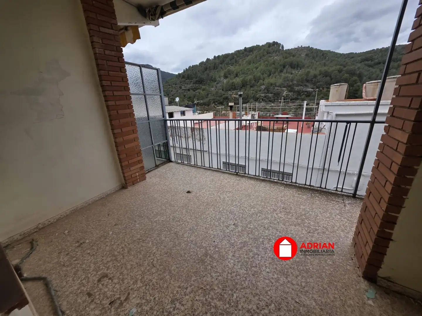 Terrassa de Edifici en venda en Eslida