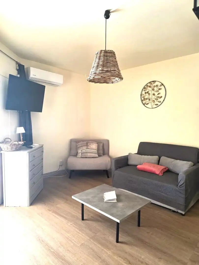 Wohnzimmer von Wohnung zur Miete in Salou mit Klimaanlage und Terrasse