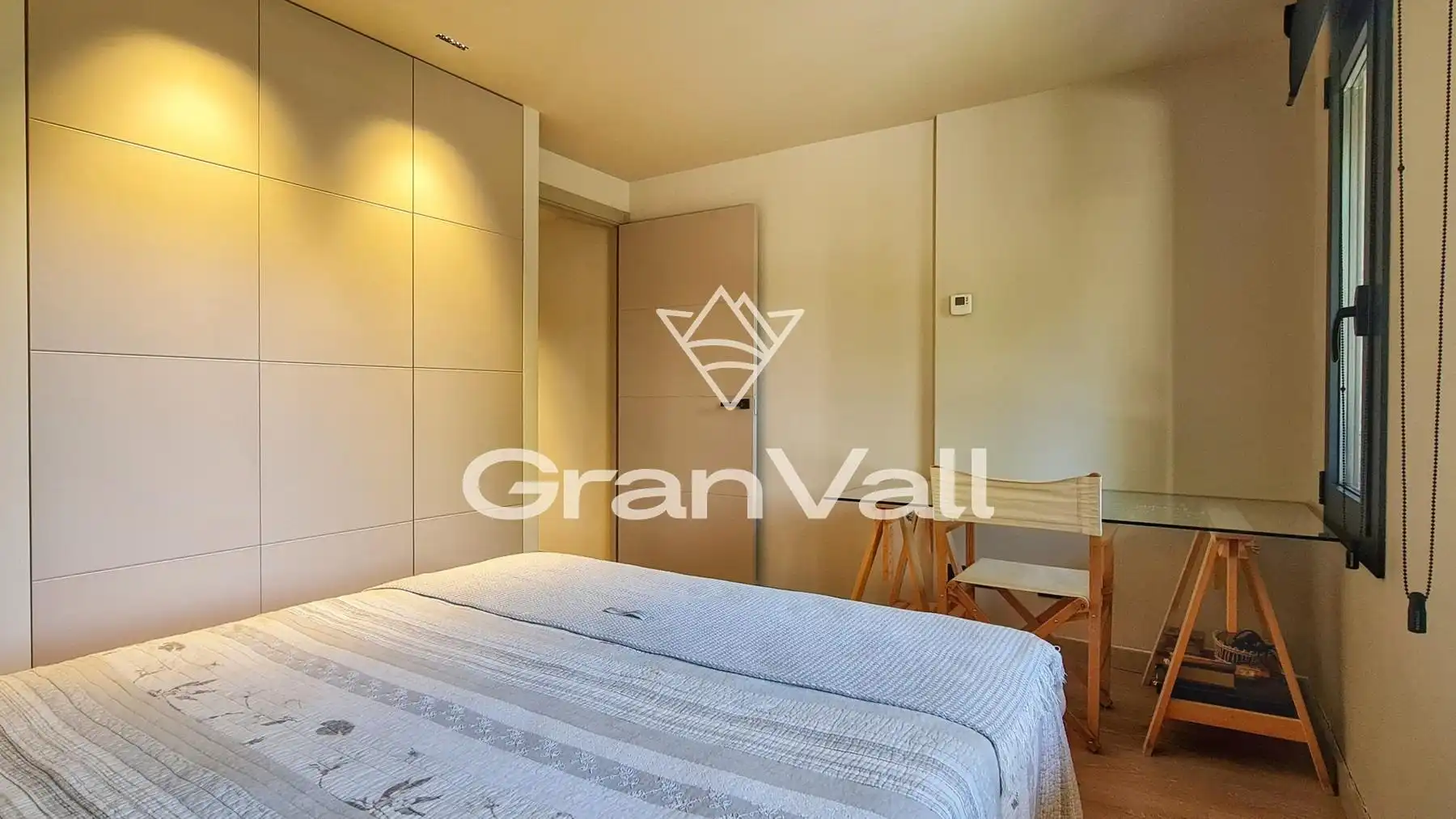 Schlafzimmer von Haus oder Chalet zum Verkauf in Puigcerdà mit Heizung, Privatgarten und Terrasse