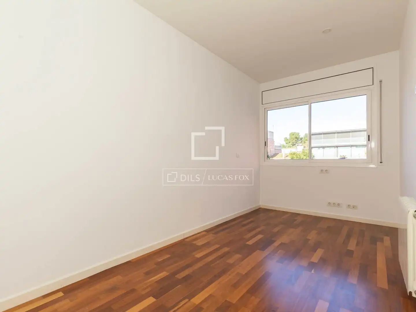 Habitación de Piso en venta en Sant Just Desvern con Aire acondicionado y Balcón