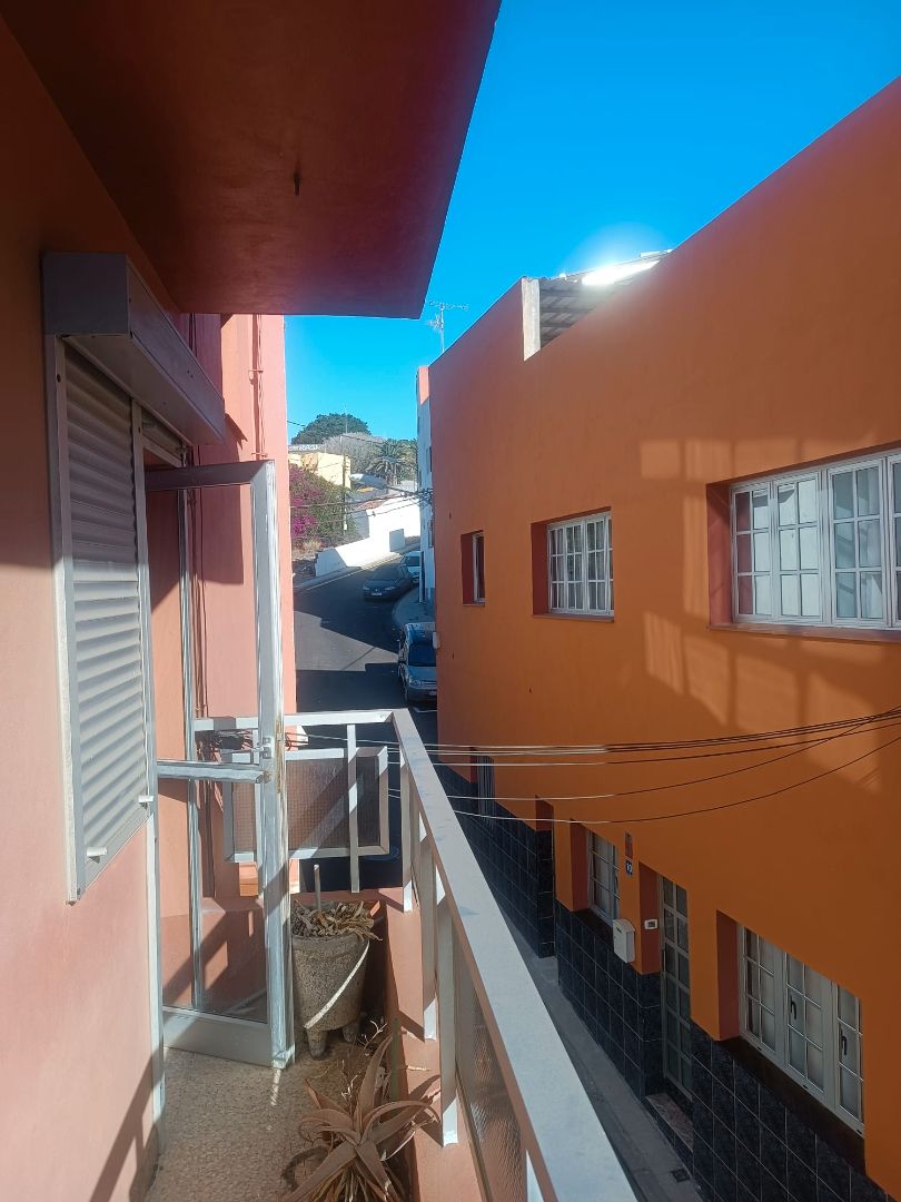 Vista exterior de Piso en venta en  Santa Cruz de Tenerife Capital con Trastero y Balcón