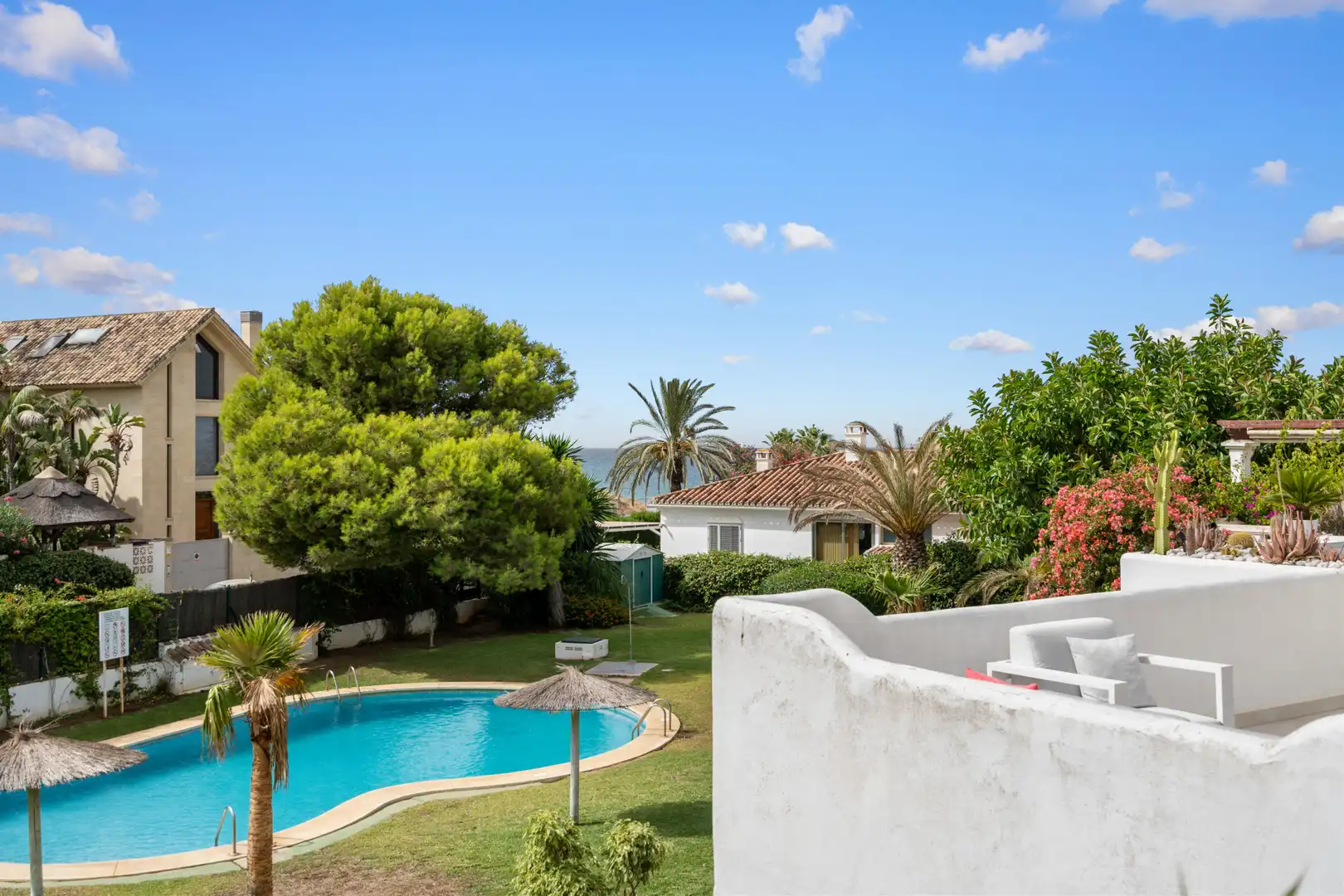 Jardín de Casa adosada en venta en Marbella con Aire acondicionado, Terraza y Piscina