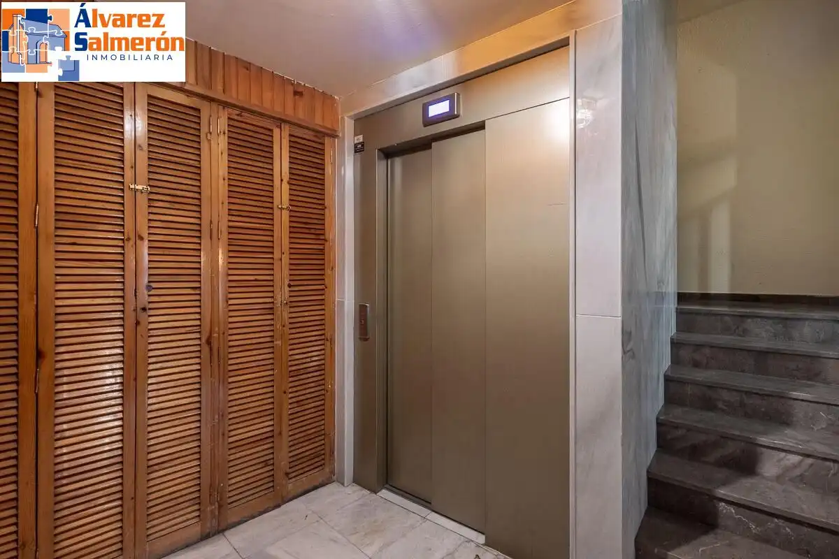 Wohnung zum Verkauf in Granada mit Terrasse