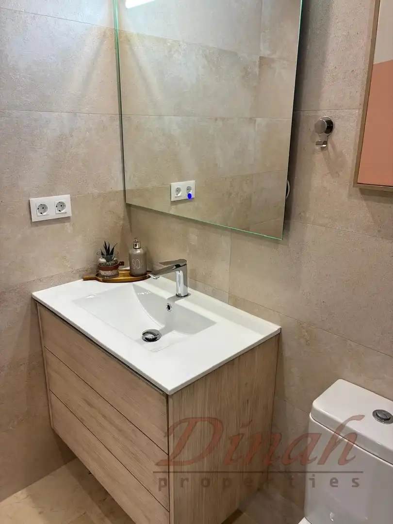 Baño de Apartamento de alquiler en Altea con Aire acondicionado, Calefacción y Amueblado