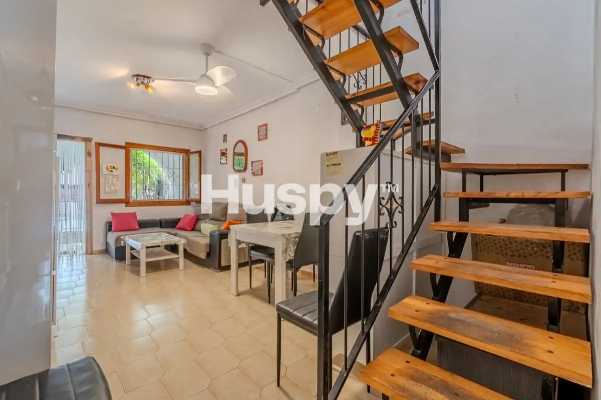 Terraced house with terrace for sale in Calle Andalucía, imagen 4