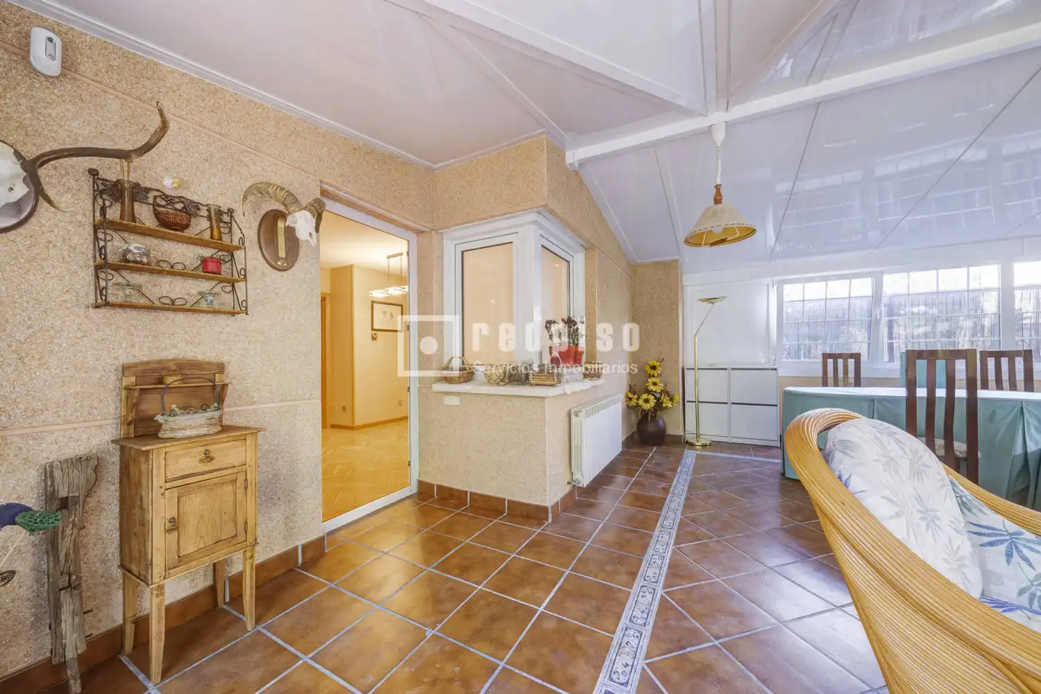 Bedroom of Flat for sale in Pozuelo de Alarcón  with Heating, Private garden and Parquet flooring