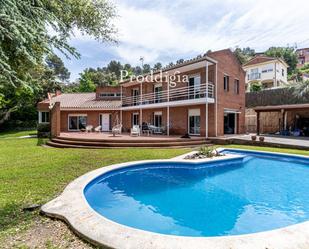 Garden of House or chalet for sale in Sant Cugat del Vallès  with Air Conditioner, Heating and Terrace