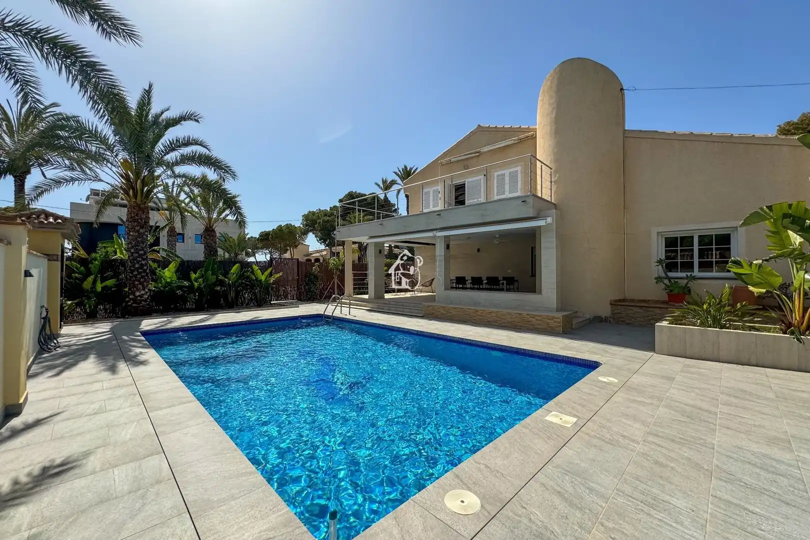 Piscina de Casa o xalet de lloguer en Orihuela amb Aire condicionat, Jardí privat i Terrassa