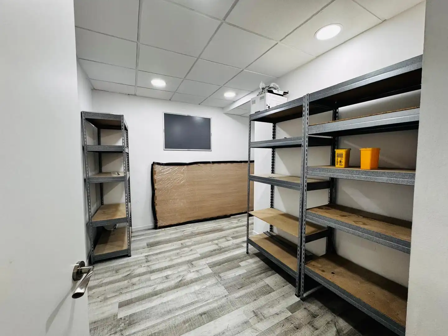 Büro zum Verkauf in Vilanova i la Geltrú mit Klimaanlage