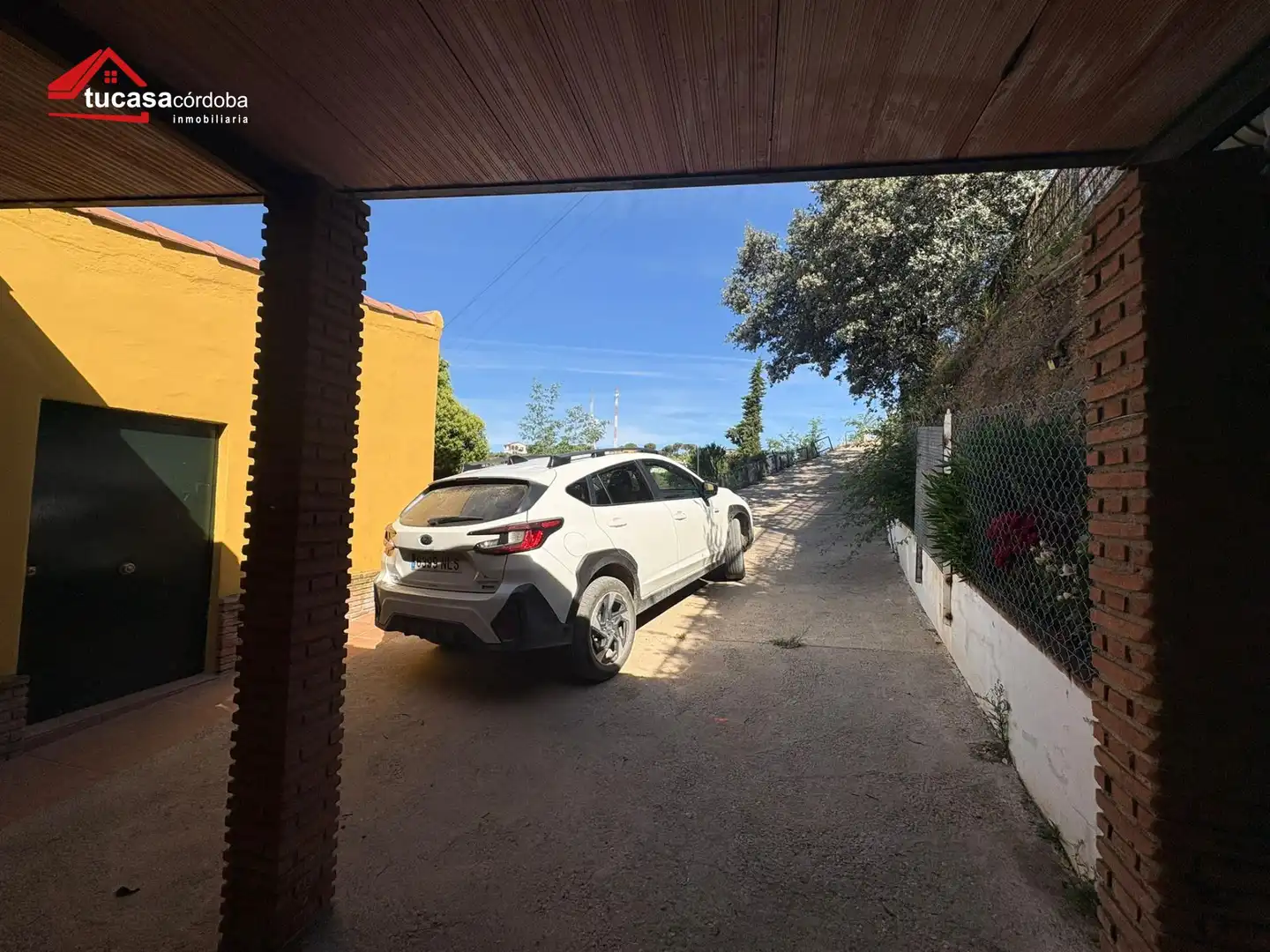 Parking of Country homes for sale in Córdoba  with Air Conditioner, Terrace and Storage room