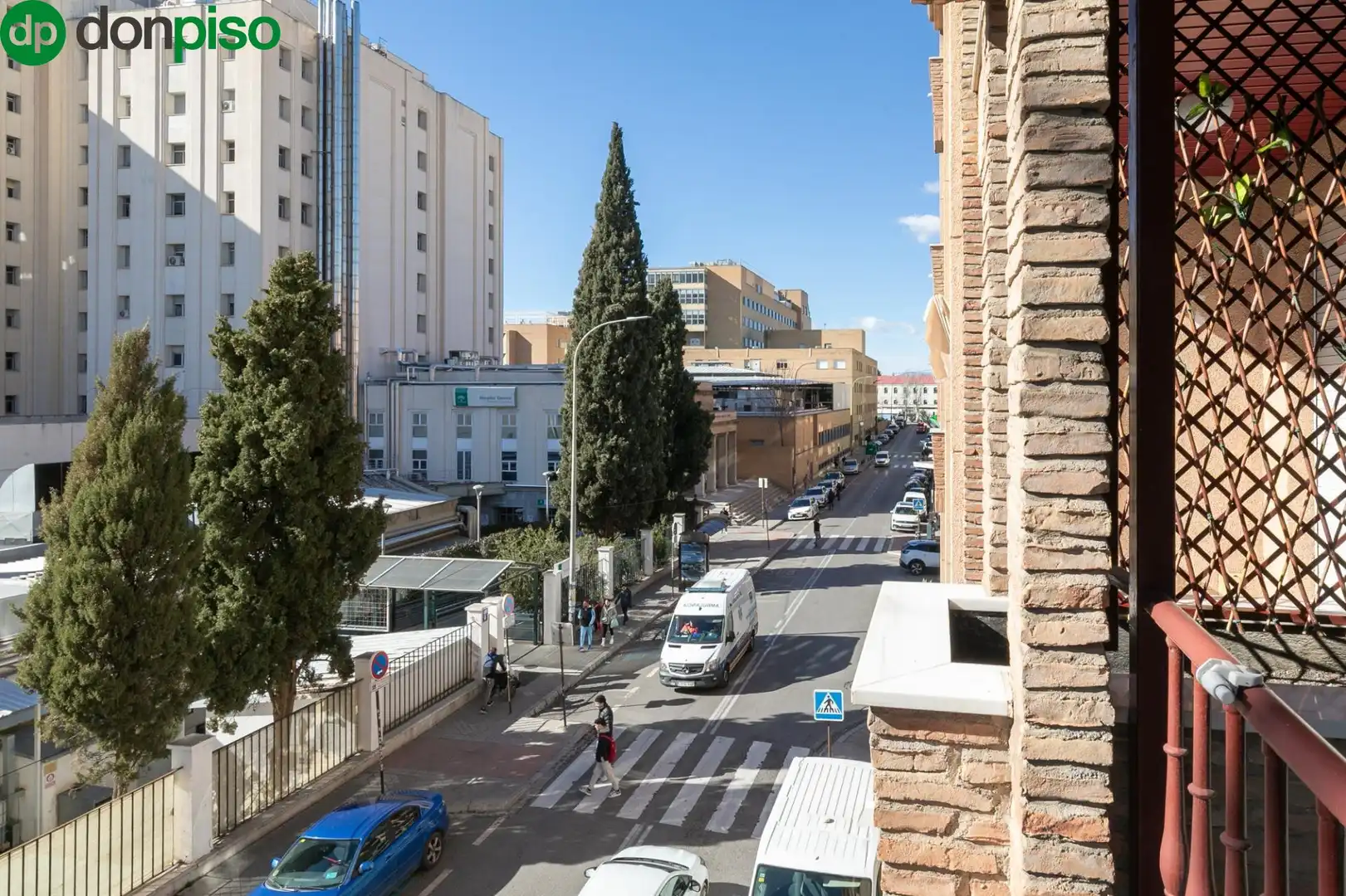 Exterior view of Flat for sale in Granada  with Air Conditioner, Heating and Terrace
