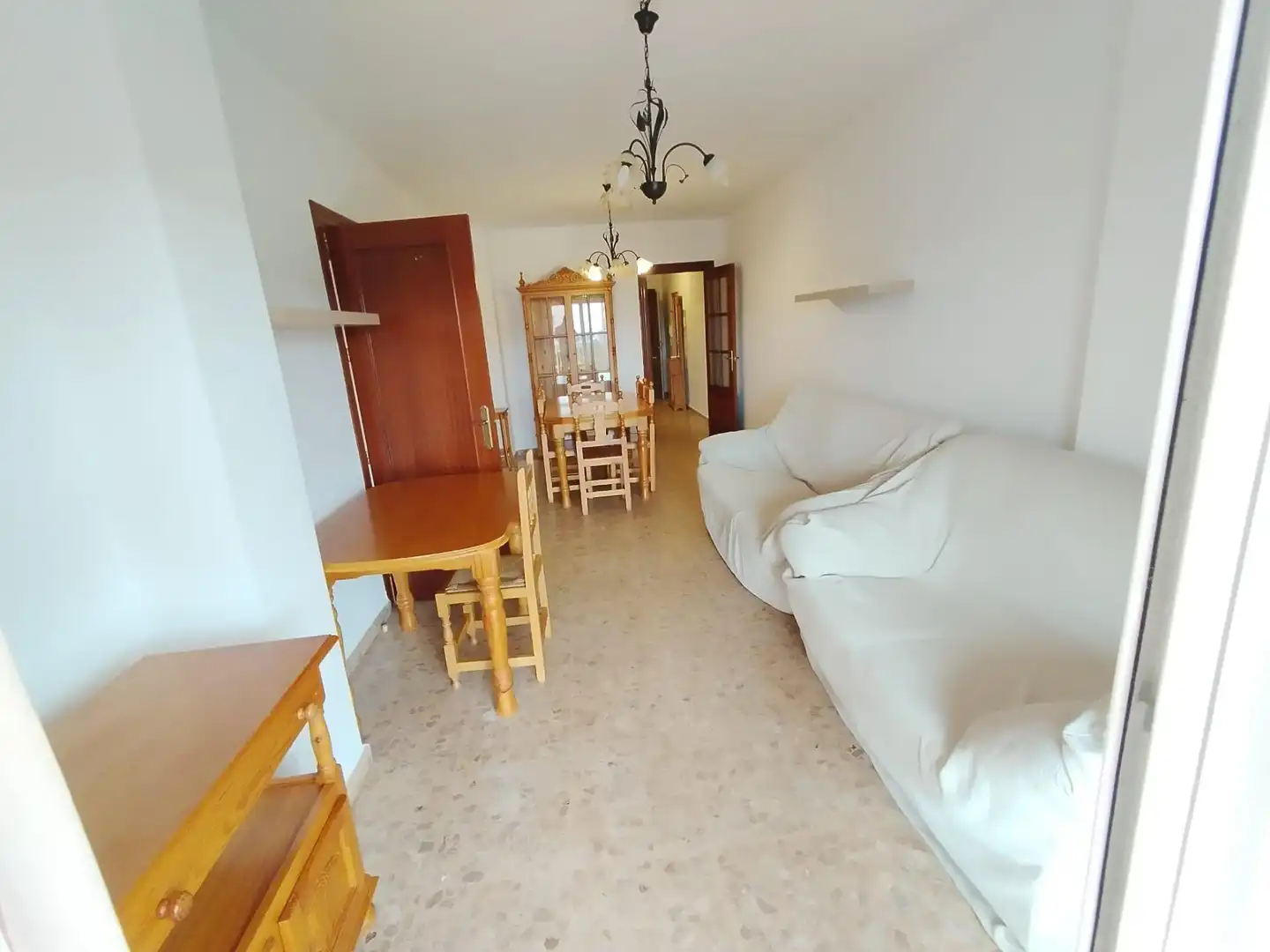 Sala d'estar de Pis en venda en Salobreña amb Jardí privat, Terrassa i Moblat