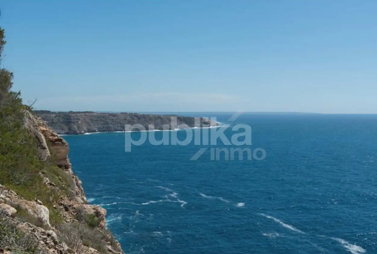 Finca rústica en venta en Carretera 39°21'47.0\"N 2°47'26.8\"E, Cala Pi - Vallgornera