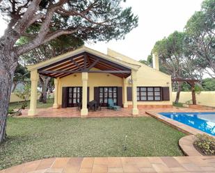 Jardí de Casa o xalet en venda en Chiclana de la Frontera amb Piscina