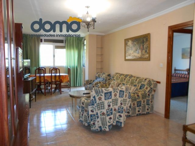 Exterior view of Flat to rent in  Granada Capital  with Heating, Terrace and Furnished
