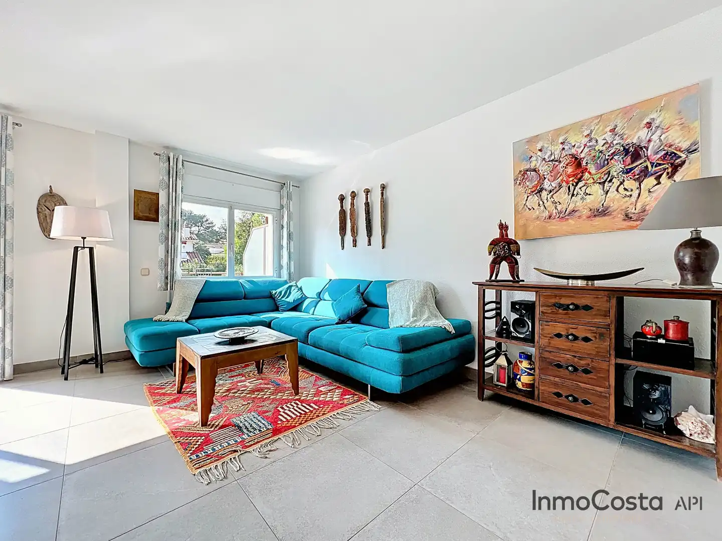 Sala d'estar de Apartament en venda en Palamós amb Terrassa, Traster i Moblat