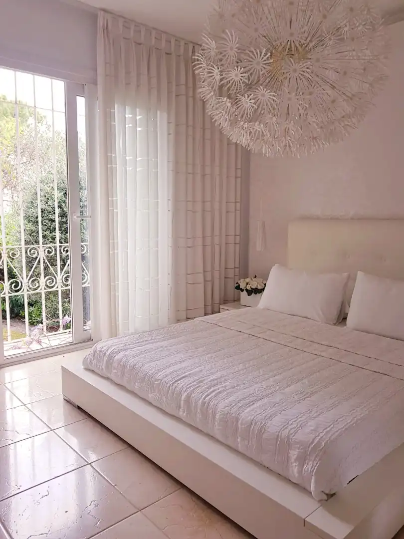 Dormitori de Casa o xalet en venda en Alhaurín de la Torre amb Aire condicionat, Jardí privat i Terrassa