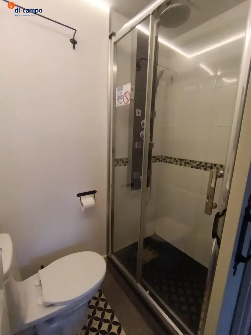 Bathroom of Flat for sale in Valladolid  with Air Conditioner, Heating and Furnished