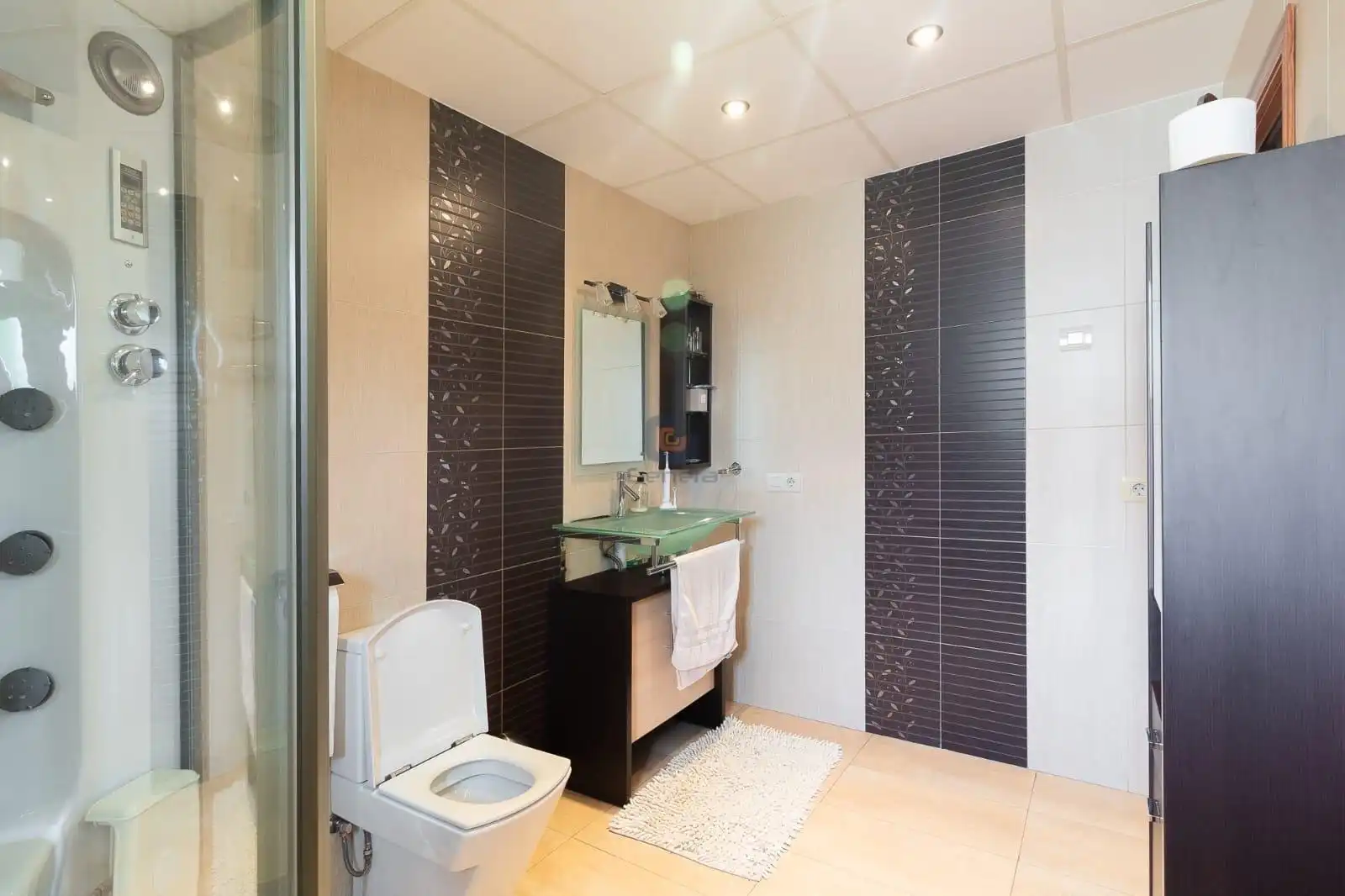 Baño de Casa o chalet en venta en Beniatjar con Jardín privado, Terraza y Trastero