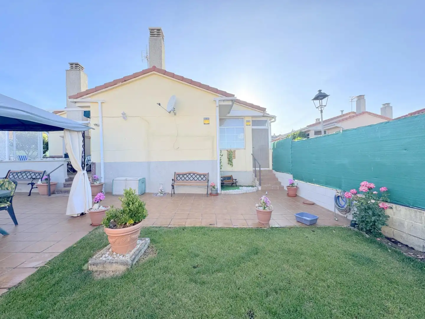 Jardín de Casa o chalet en venta en Herradón de Pinares con Calefacción, Jardín privado y Piscina