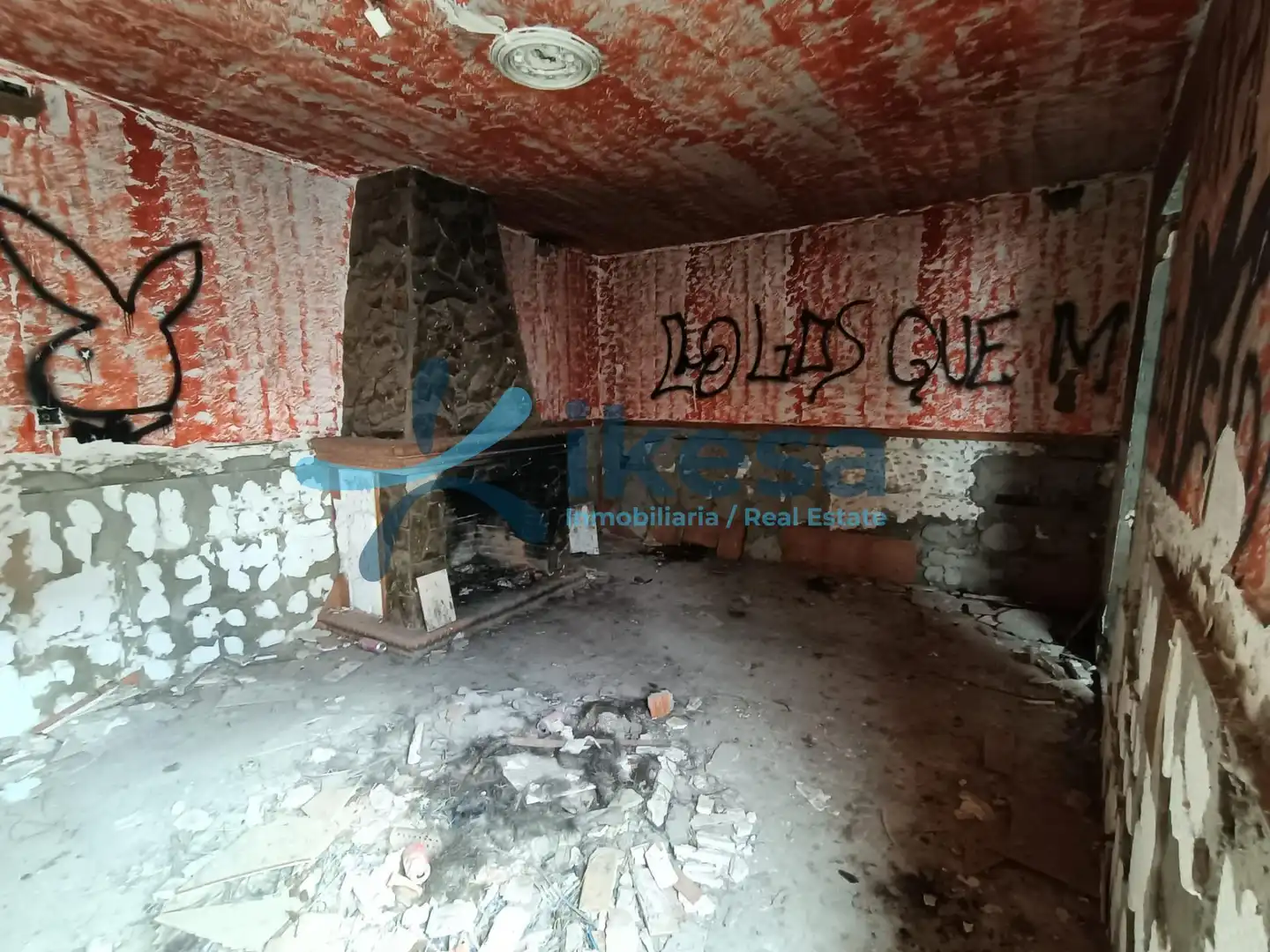 Casa adosada en venda en El Real de la Jara