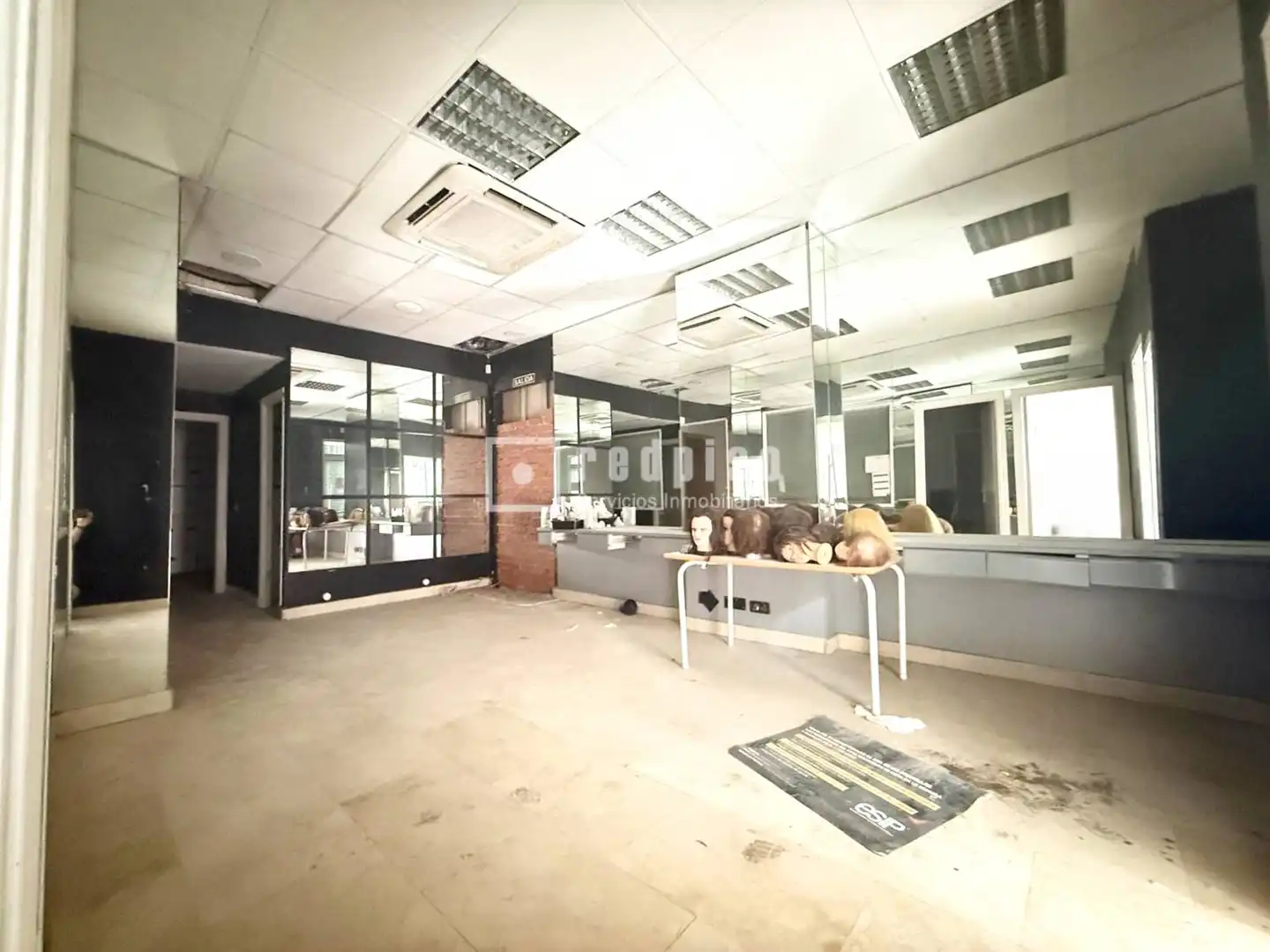 Local en venda en Fuenlabrada amb Aire condicionat