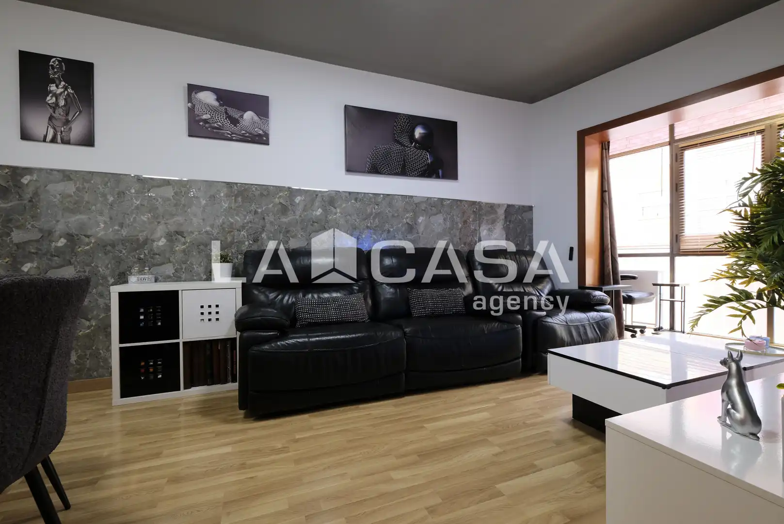 Wohnzimmer von Wohnung zum Verkauf in Barcelona mit Balkon