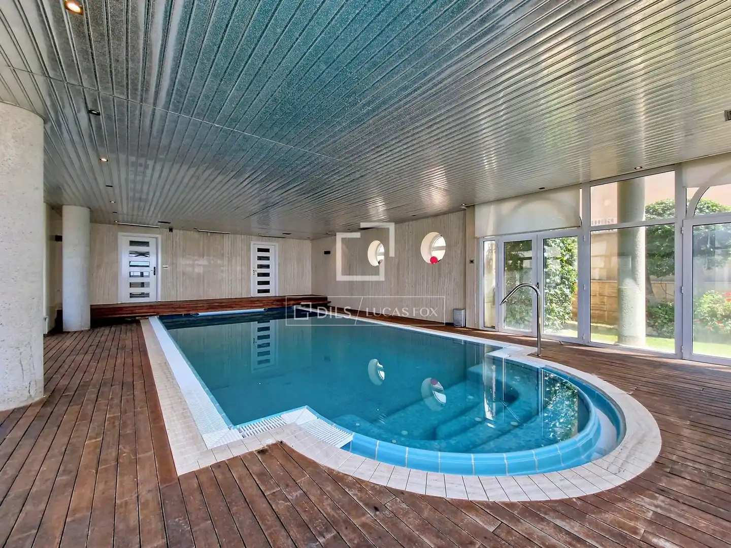 Swimming pool of Houses for sale in Calafell  with Air Conditioner, Heating and Private garden