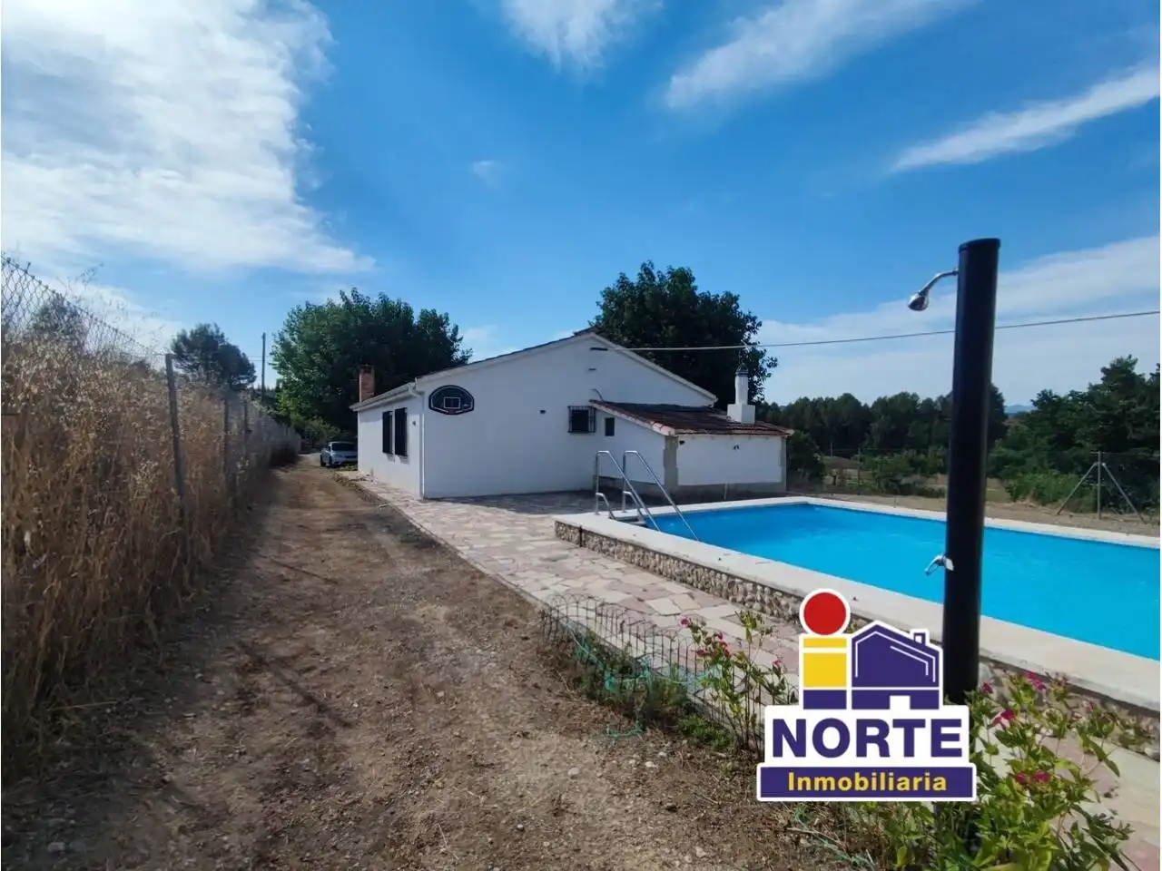 Vista exterior de Finca rústica en venta en Muro de Alcoy con Jardín privado, Trastero y Piscina