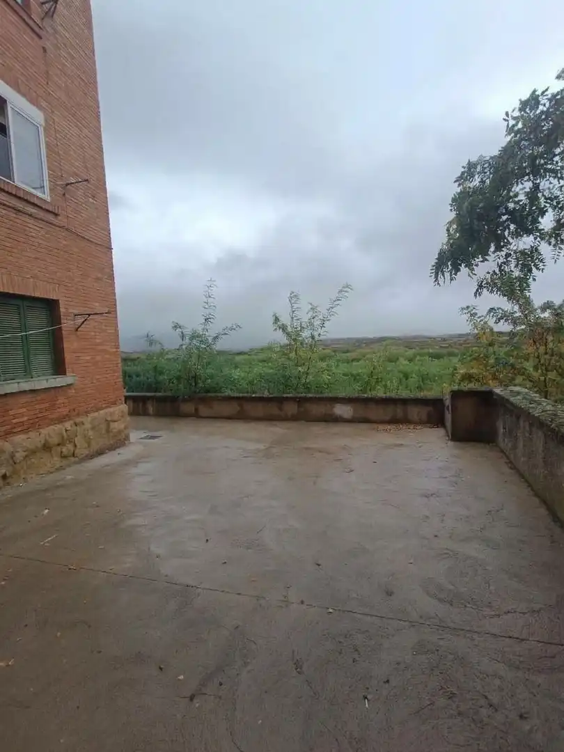Piso en venta en Haro con Calefacción
